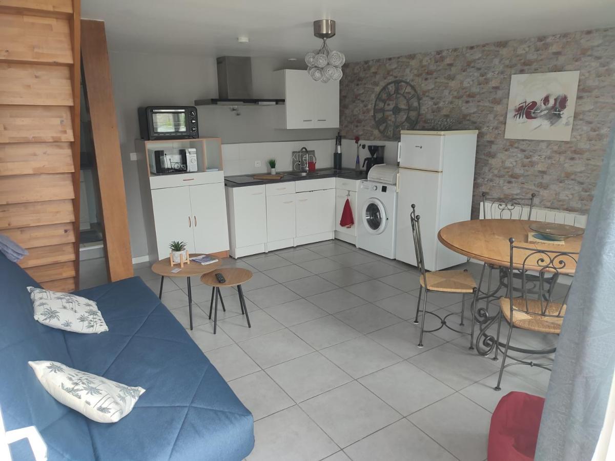 Claude Et Astrid Villa Tour-en-Bessin Bagian luar foto